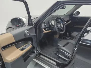 2020 Mini Countryman с пробегом 82 673 км