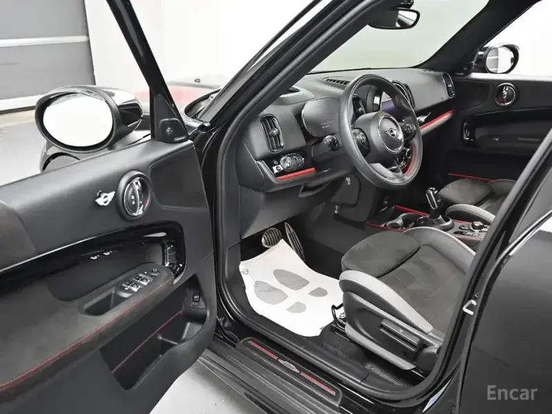 2020 Mini Countryman с пробегом 46 672 км