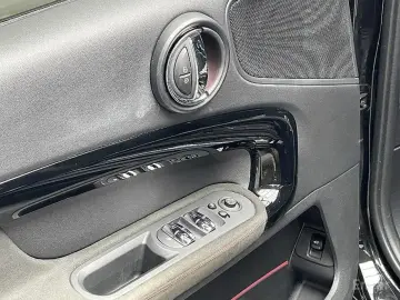 2022 Mini Countryman с пробегом 59 938 км