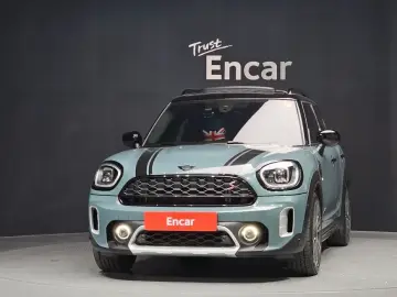 2022 Mini Countryman с пробегом 22 592 км