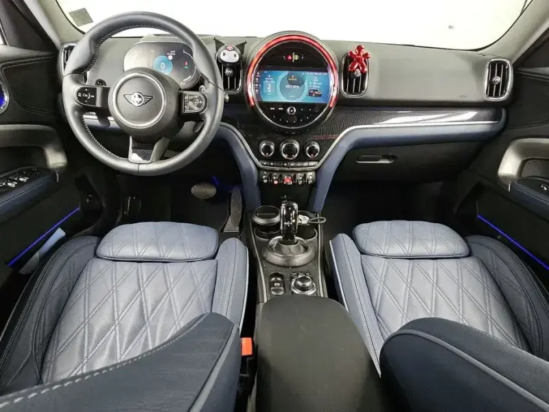 2022 Mini Countryman с пробегом 22 592 км