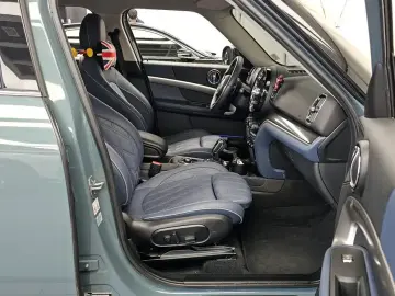 2022 Mini Countryman с пробегом 22 592 км