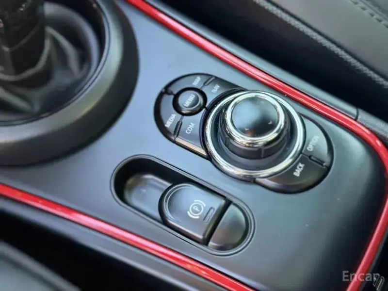 2023 Mini Countryman с пробегом 18 399 км
