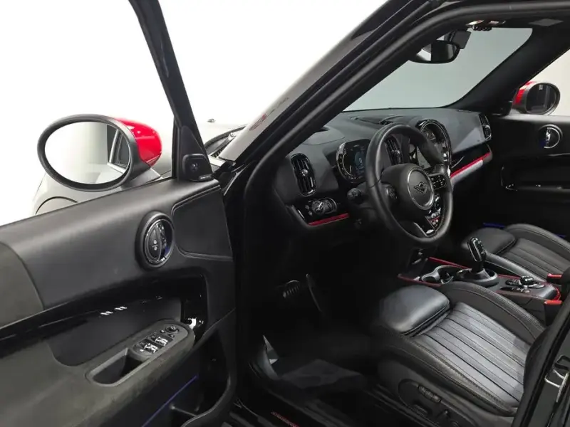 2023 Mini Countryman с пробегом 61 219 км