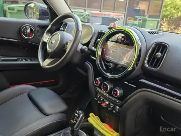 2023 Mini Countryman с пробегом 30 000 км