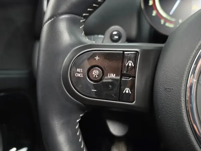 2023 Mini Countryman с пробегом 61 219 км