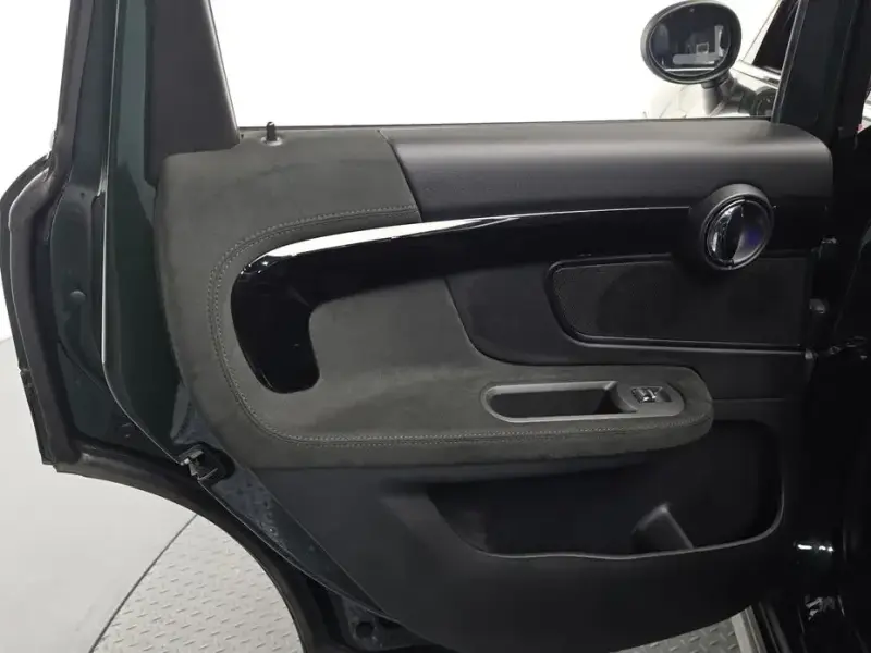 2023 Mini Countryman с пробегом 61 219 км