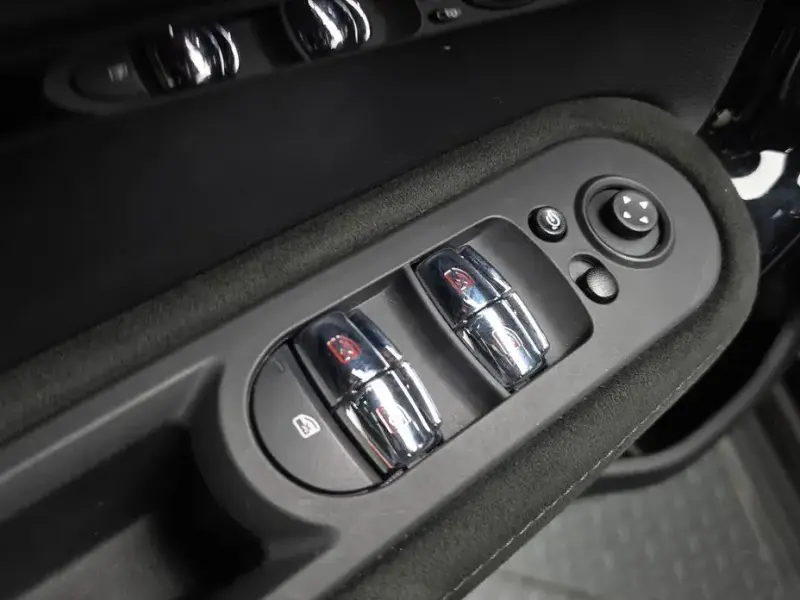 2023 Mini Countryman с пробегом 61 219 км