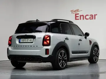 2021 Mini Countryman с пробегом 121 304 км