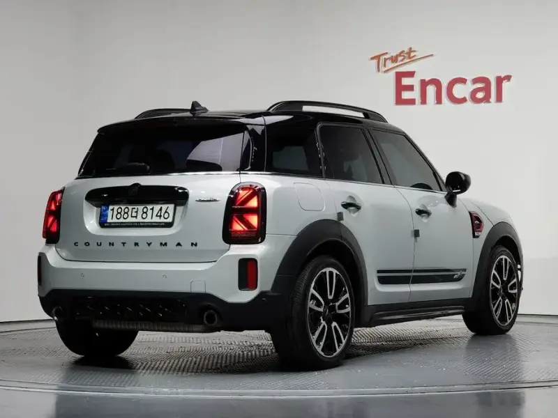 2021 Mini Countryman с пробегом 121 304 км