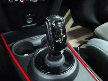 2021 Mini Countryman с пробегом 121 304 км