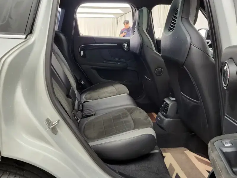 2021 Mini Countryman с пробегом 121 304 км