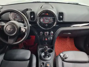 2021 Mini Countryman с пробегом 55 931 км