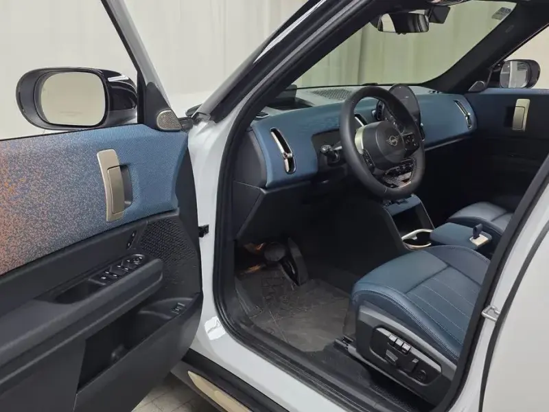 2024 Mini Countryman с пробегом 12 945 км