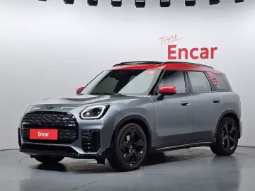 2025 Mini Countryman с пробегом 12 880 км