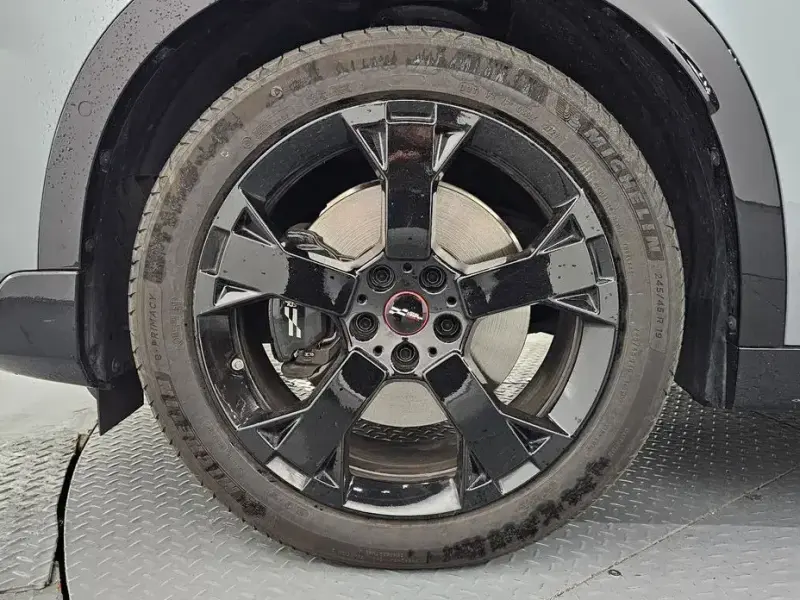 2025 Mini Countryman с пробегом 12 880 км