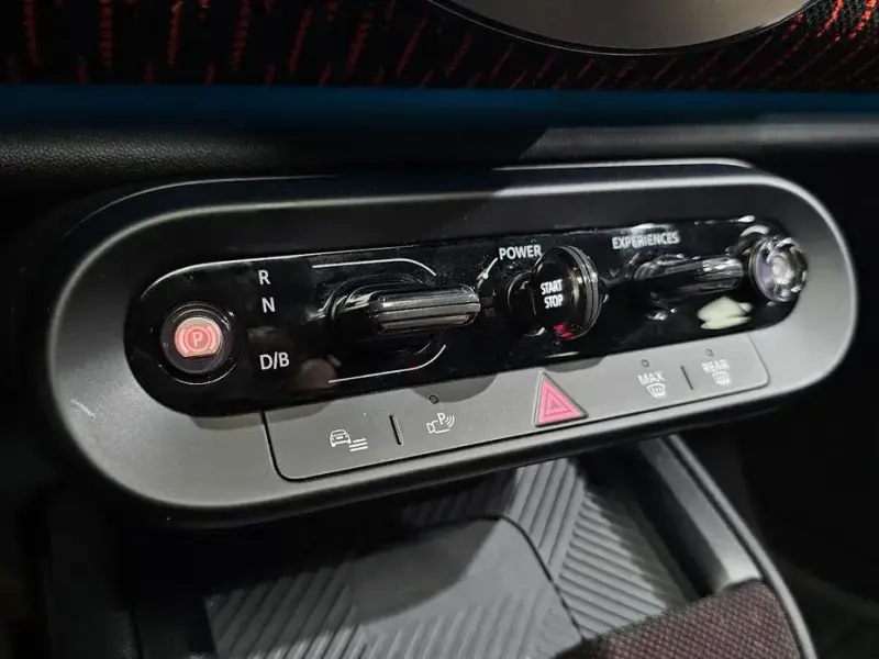 2025 Mini Countryman с пробегом 12 880 км