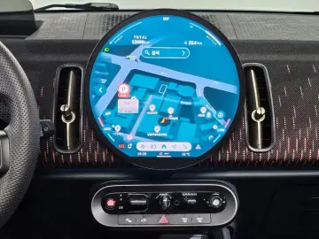 2025 Mini Countryman с пробегом 12 880 км