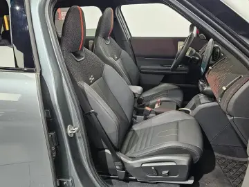 2025 Mini Countryman с пробегом 12 880 км