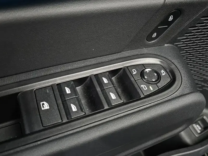 2025 Mini Countryman с пробегом 12 880 км