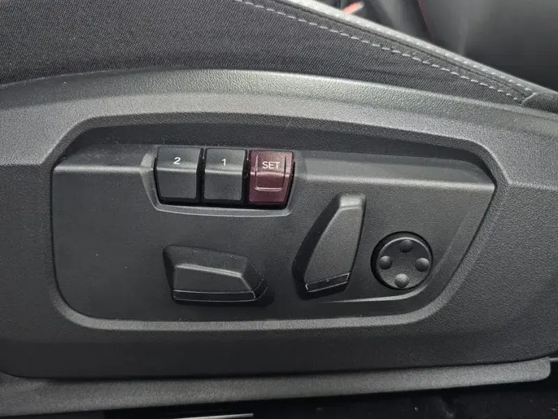 2025 Mini Countryman с пробегом 12 880 км