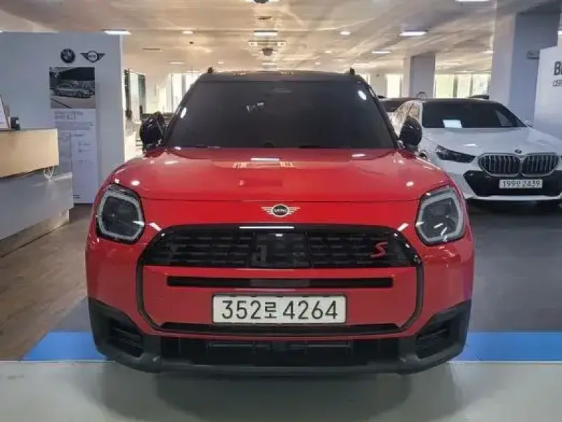 2024 Mini Countryman с пробегом 10 500 км
