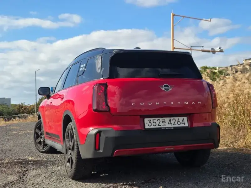 2024 Mini Countryman с пробегом 10 500 км