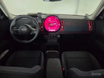 2024 Mini Countryman с пробегом 10 500 км