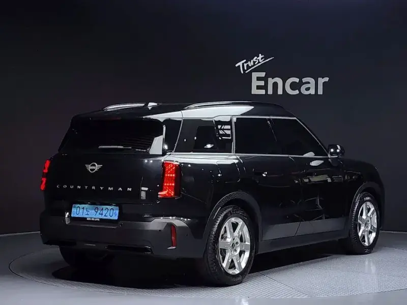 2025 Mini Countryman с пробегом 3 498 км