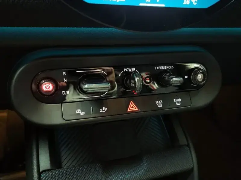 2025 Mini Countryman с пробегом 3 498 км