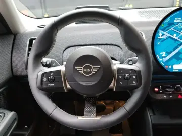 2025 Mini Countryman с пробегом 3 498 км