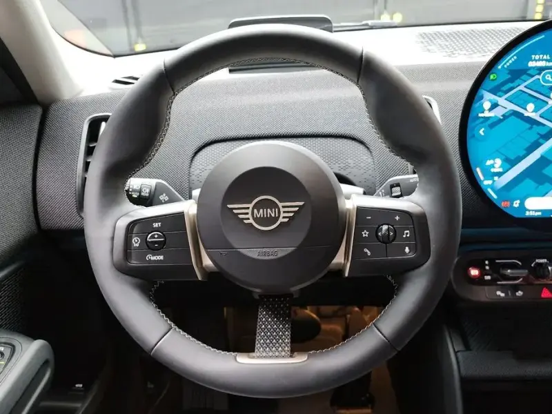 2025 Mini Countryman с пробегом 3 498 км