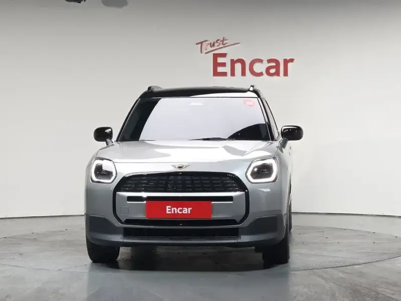 2025 Mini Countryman с пробегом 5 985 км