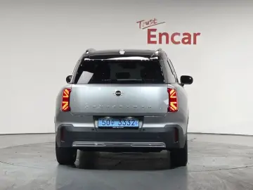 2025 Mini Countryman с пробегом 5 985 км