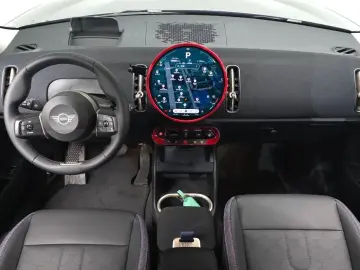 2025 Mini Countryman с пробегом 5 985 км