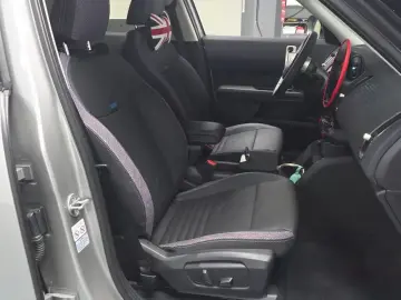 2025 Mini Countryman с пробегом 5 985 км