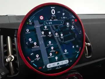 2025 Mini Countryman с пробегом 5 985 км