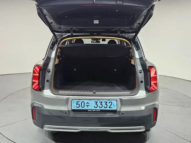 2025 Mini Countryman с пробегом 5 985 км