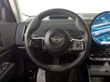 2024 Mini Countryman с пробегом 14 023 км