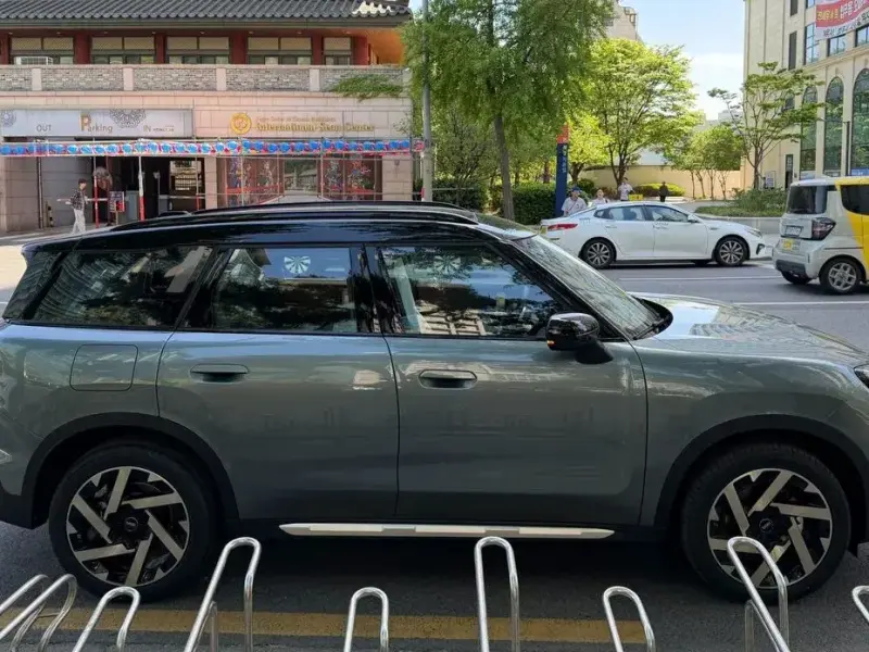 2026 Mini Countryman с пробегом 15 км