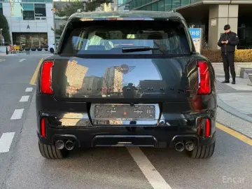 2026 Mini Countryman с пробегом 15 км