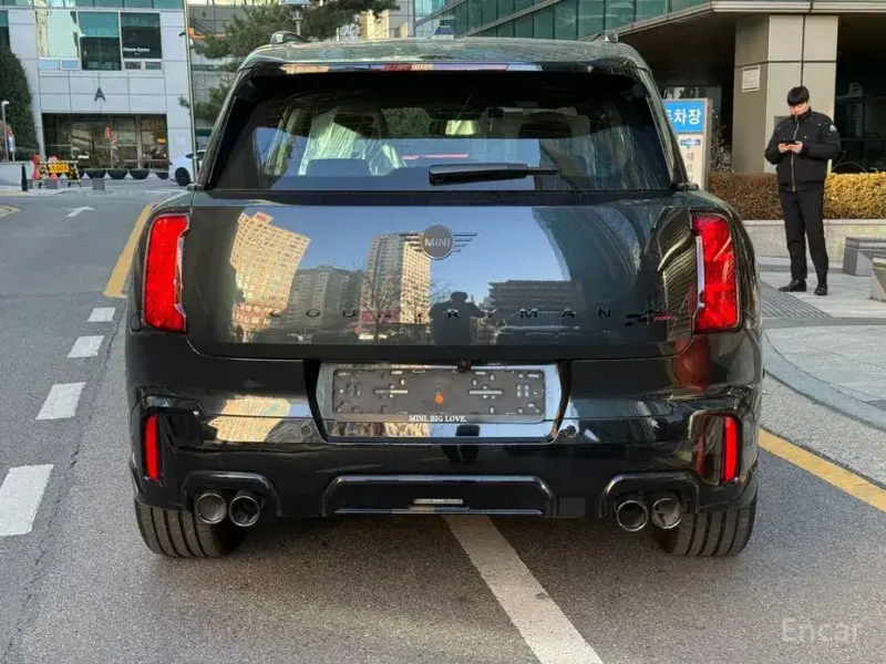 2026 Mini Countryman с пробегом 15 км