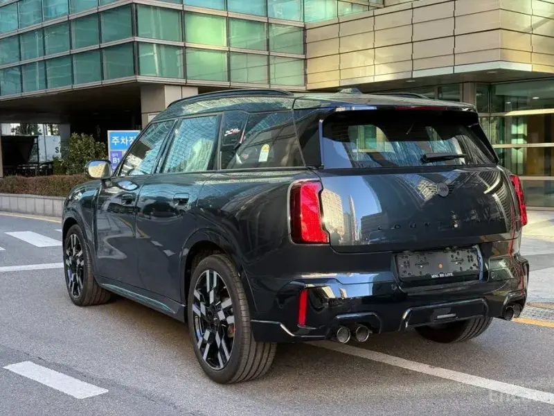 2026 Mini Countryman с пробегом 15 км