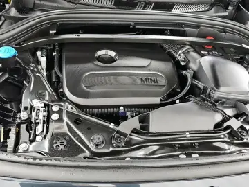 2025 Mini Countryman с пробегом 6 410 км