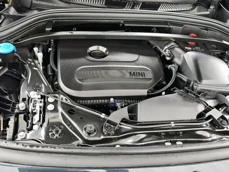 2025 Mini Countryman с пробегом 6 410 км