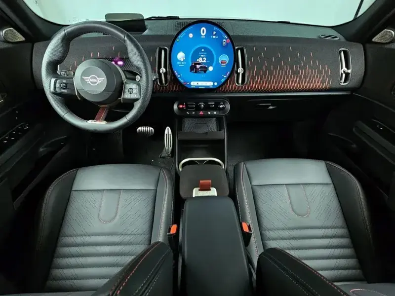 2025 Mini Countryman с пробегом 6 410 км