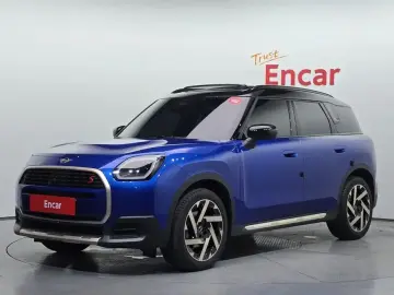 2025 Mini Countryman с пробегом 5 336 км