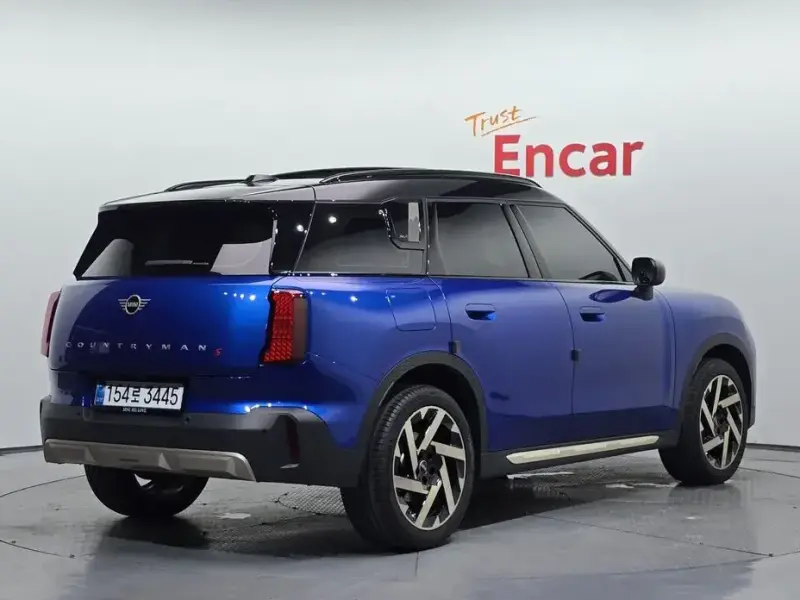 2025 Mini Countryman с пробегом 5 336 км