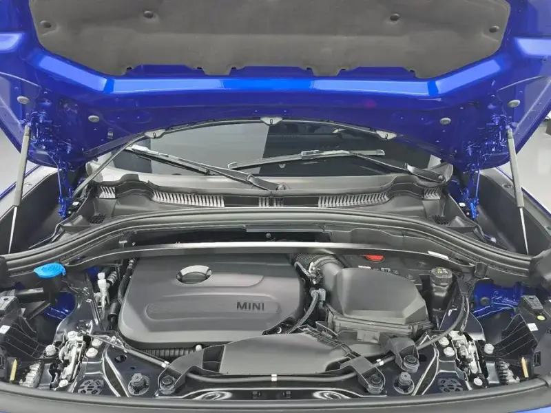 2025 Mini Countryman с пробегом 5 336 км