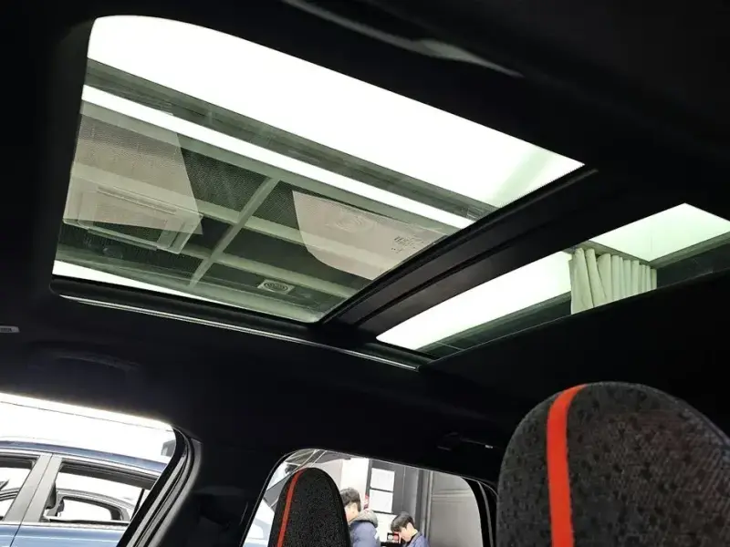 2025 Mini Countryman с пробегом 6 410 км